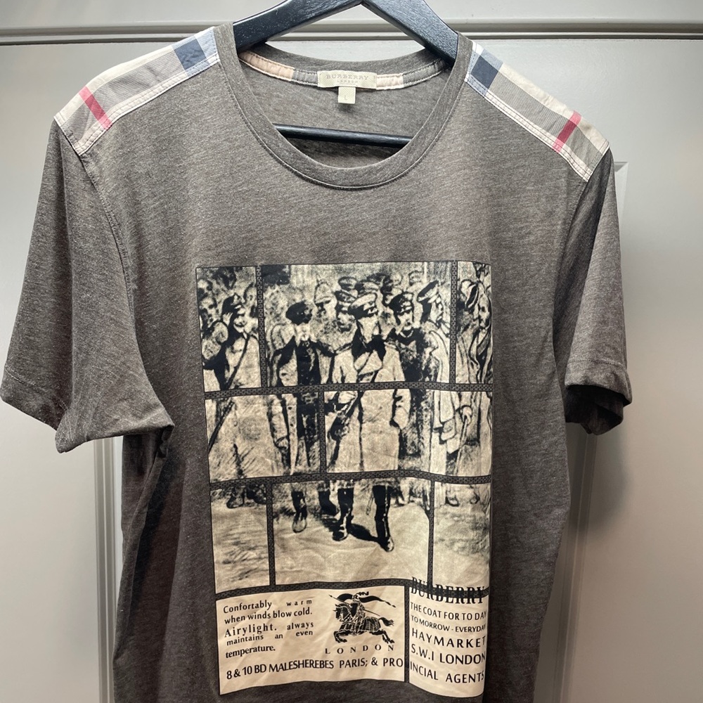 Mens Burberry T-shirt Large